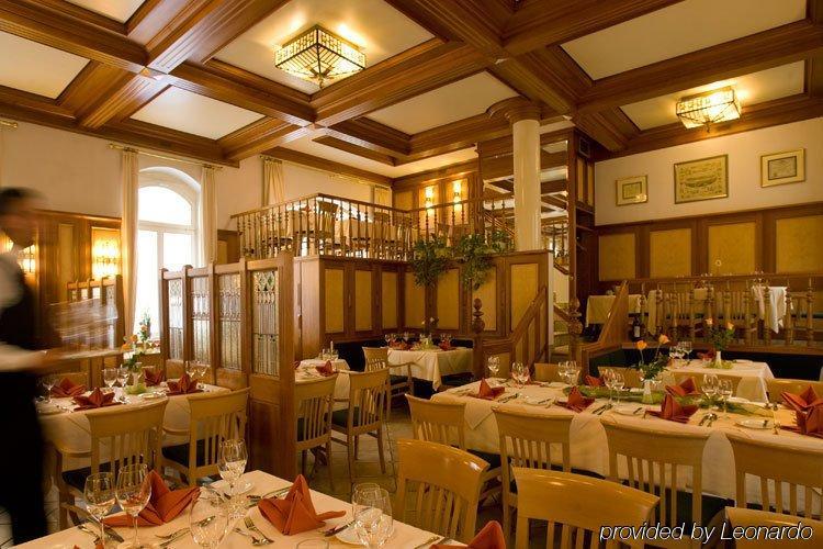 Hotel Romischer Kaiser Трир Ресторан фото